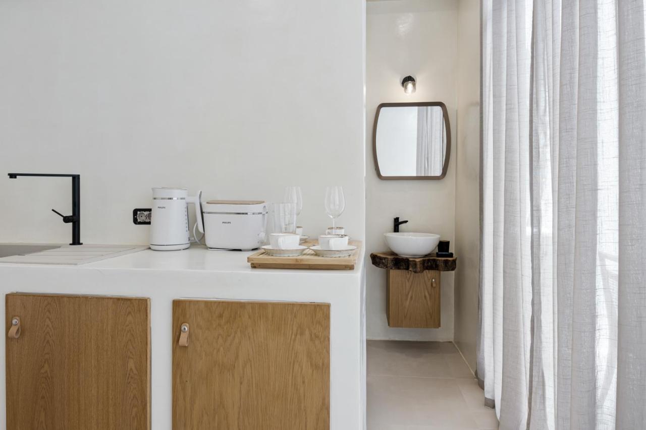 Tellion Suites อาโยส นิกีตัส ภายนอก รูปภาพ