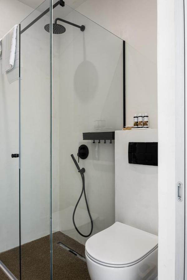 Tellion Suites อาโยส นิกีตัส ภายนอก รูปภาพ