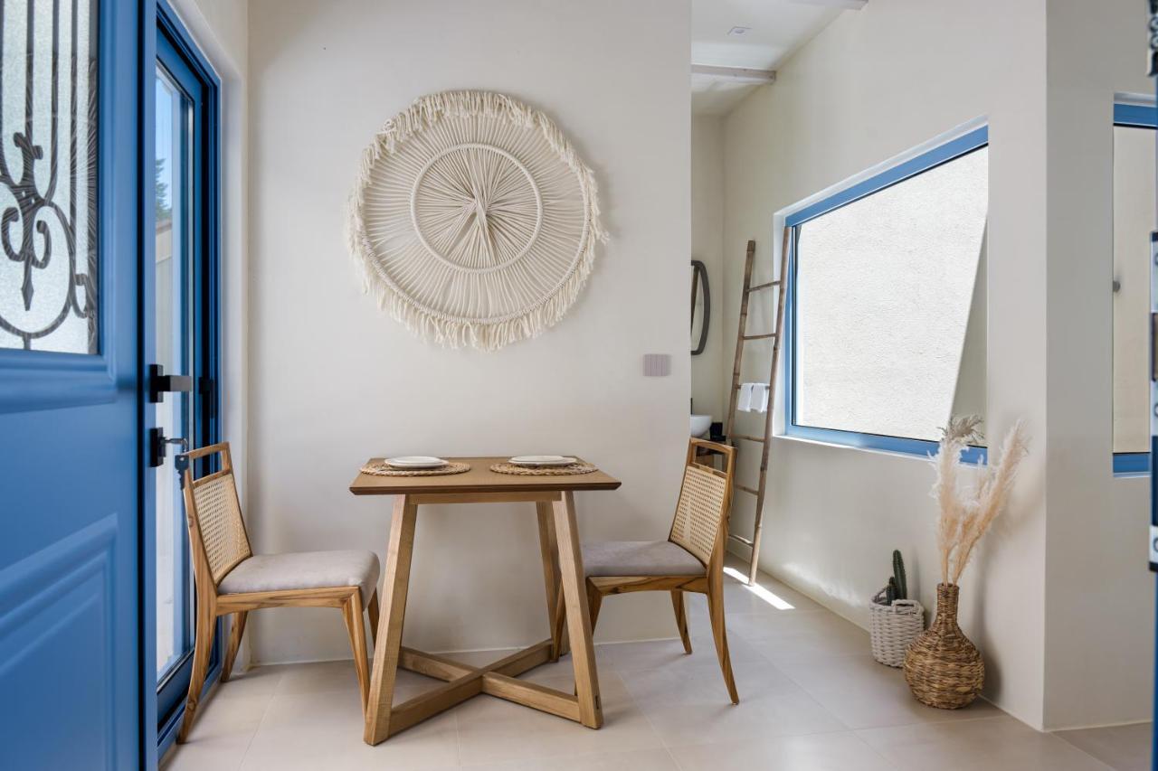 Tellion Suites อาโยส นิกีตัส ภายนอก รูปภาพ